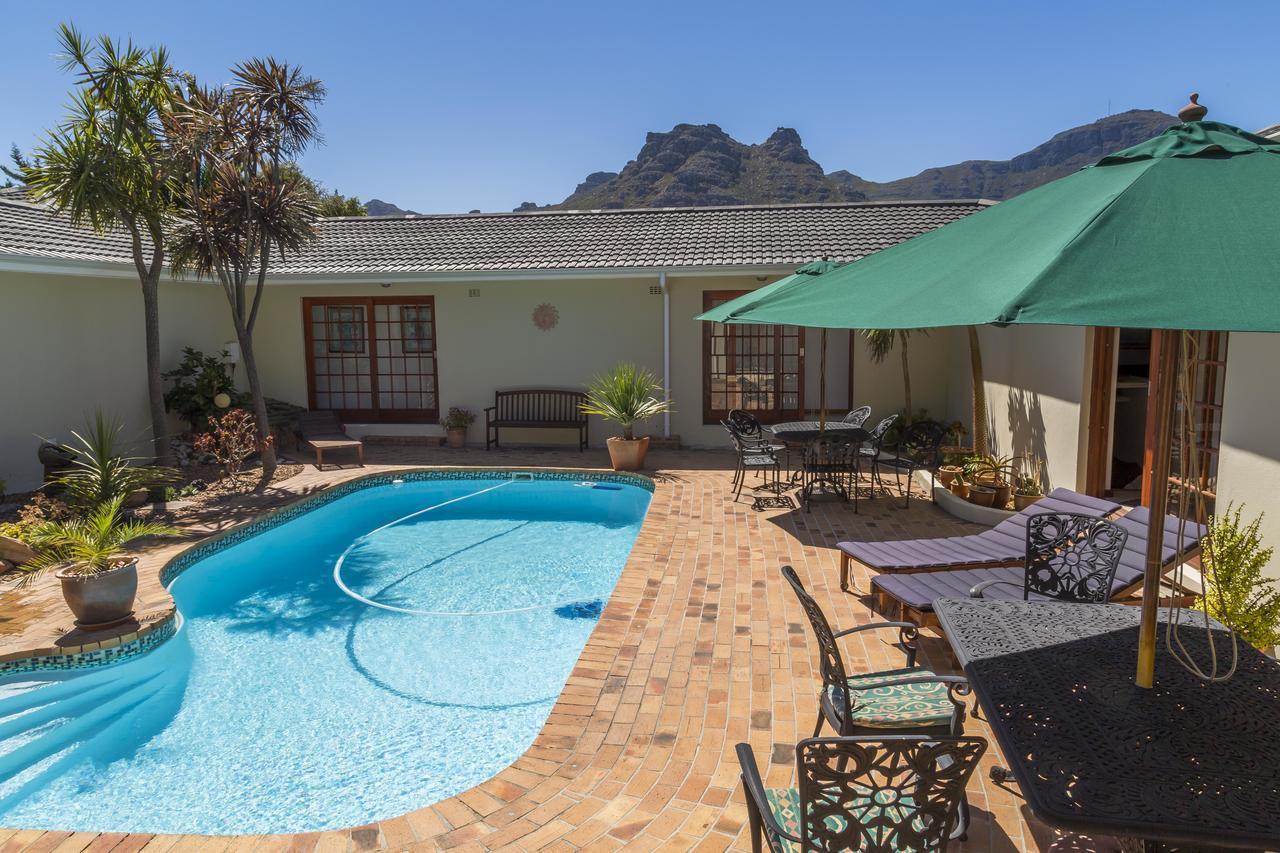 Hout Bay Lodge Exterior photo