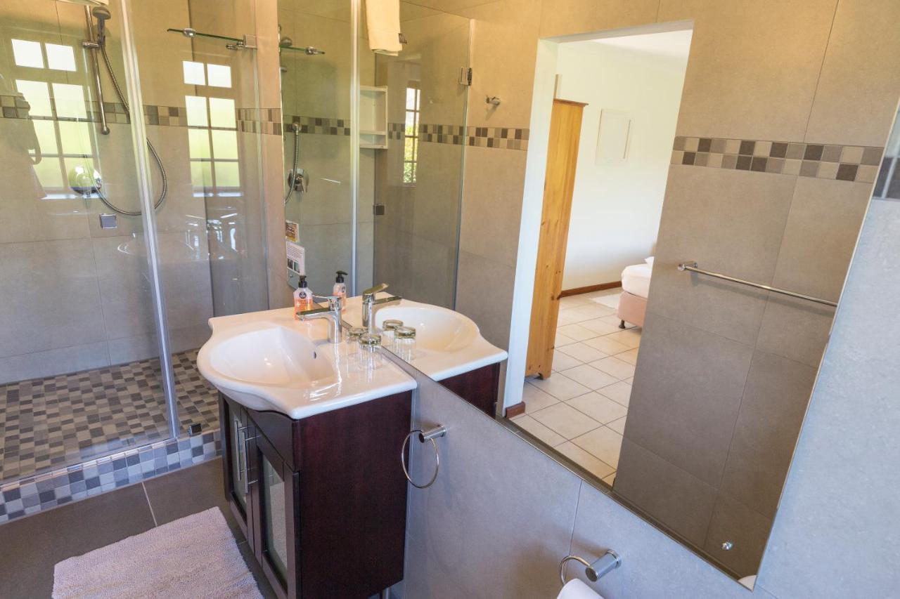 Hout Bay Lodge Exterior photo